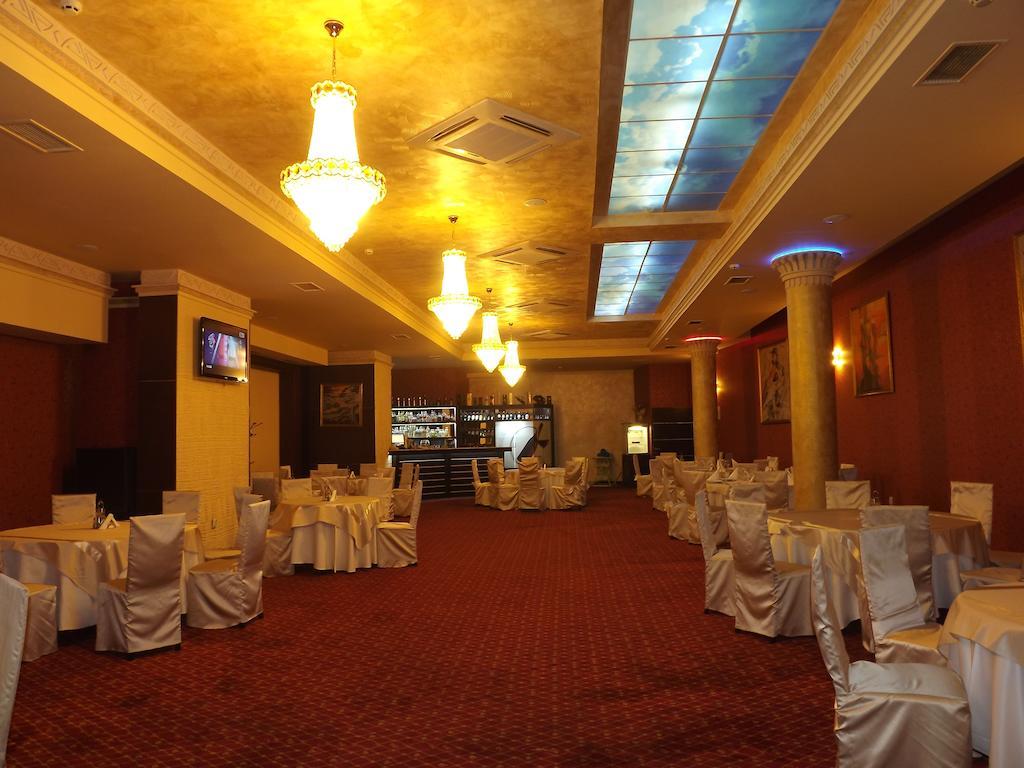 Hotel Bulgaria Petrich (Blagoevgrad) ภายนอก รูปภาพ